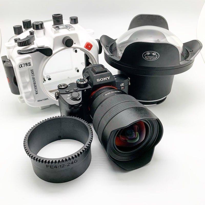Zoom gear for Sony FE12-24mm lens Included as standard with SeaFrogs UW housing for A7 III / A7R III dome port bundle purchase at www.seafrogs.com.hk website.