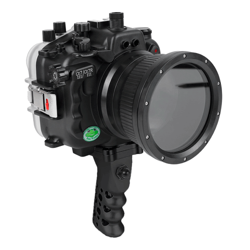 SeaFrogs Salted Line Series Sony A7III / A7RIII 40M/130FT Waterproof camera housing with 4" Standard port and Aluminium Shutter Grip (one zoom gear included). Black